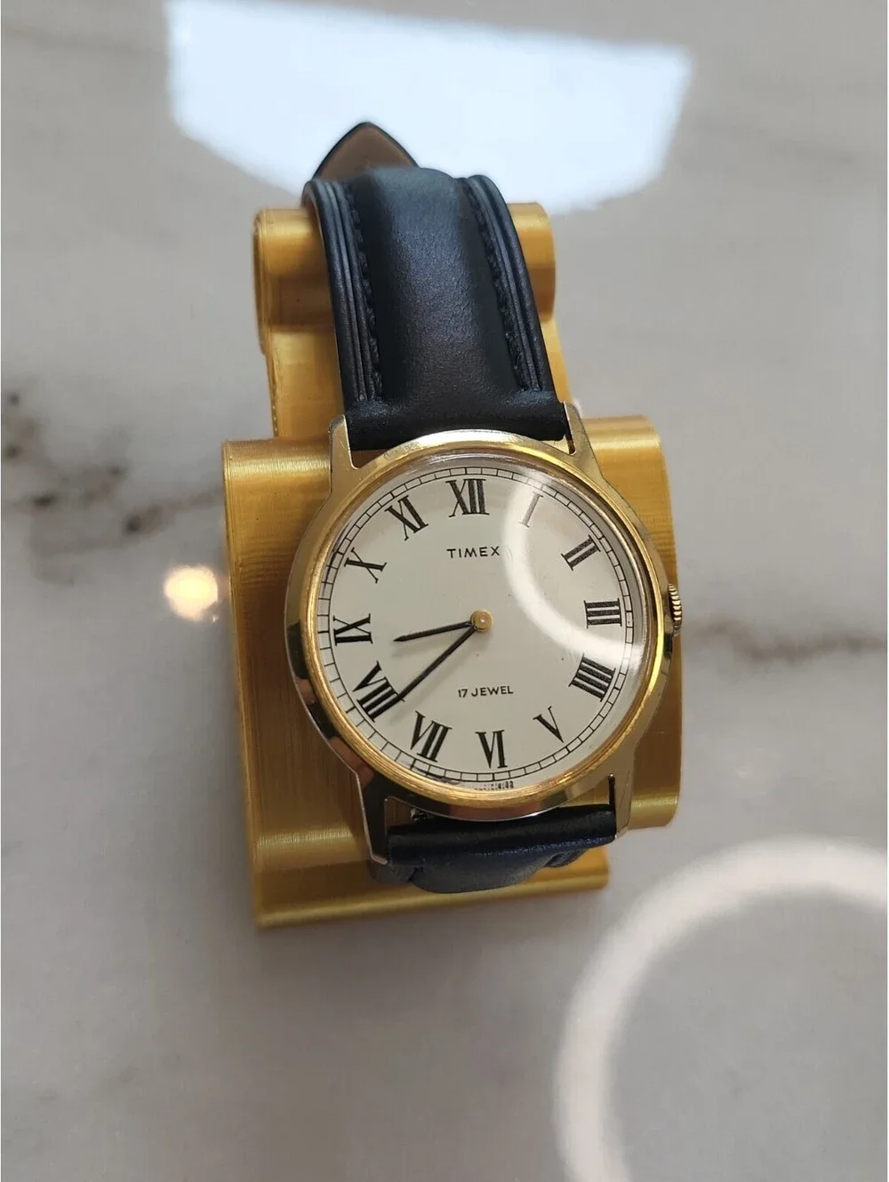 1979 TIMEX Mens Watch Roman Numerals 17 Jewels Manual Wind 33mm 2921917179 EUC